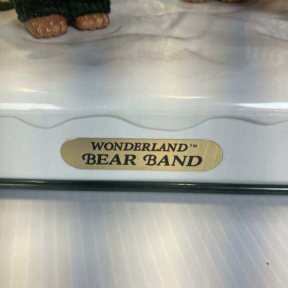 VINTAGE 1997 WONDERLAND BEAR BAND ANIMATED PLAYS 12 TUNES - Picture 2 of 16